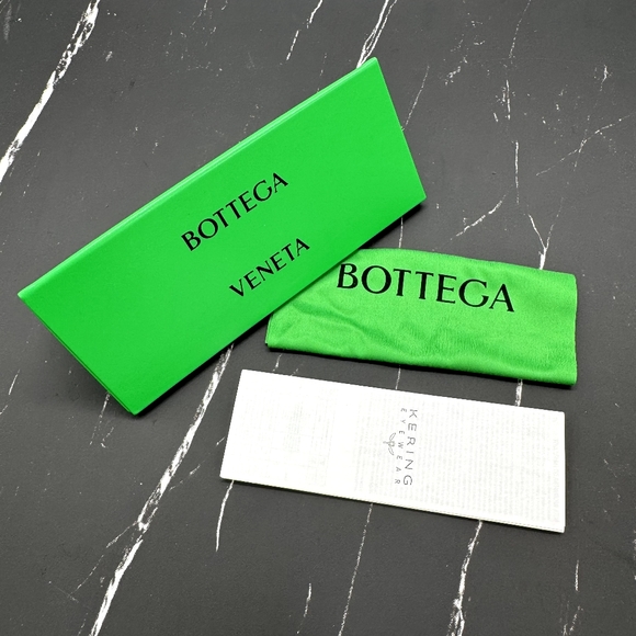 NEW BV1083SA 001 BOTTEGA VENETA WOMEN SUNGLASSES BOTTEGA VENETA BLACK EYEWEAR - Picture 9 of 9